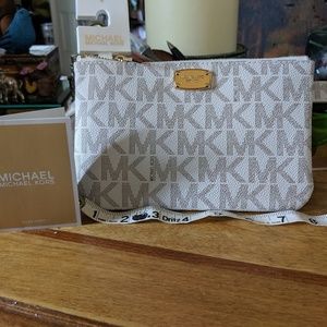 Michael Kors Belt Bag